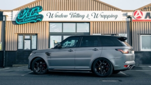 Range Rover SVR Satin Psychedelic