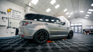 Range Rover SVR Satin Psychedelic