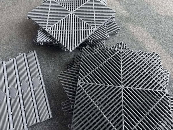 Garage Floor Tiles
